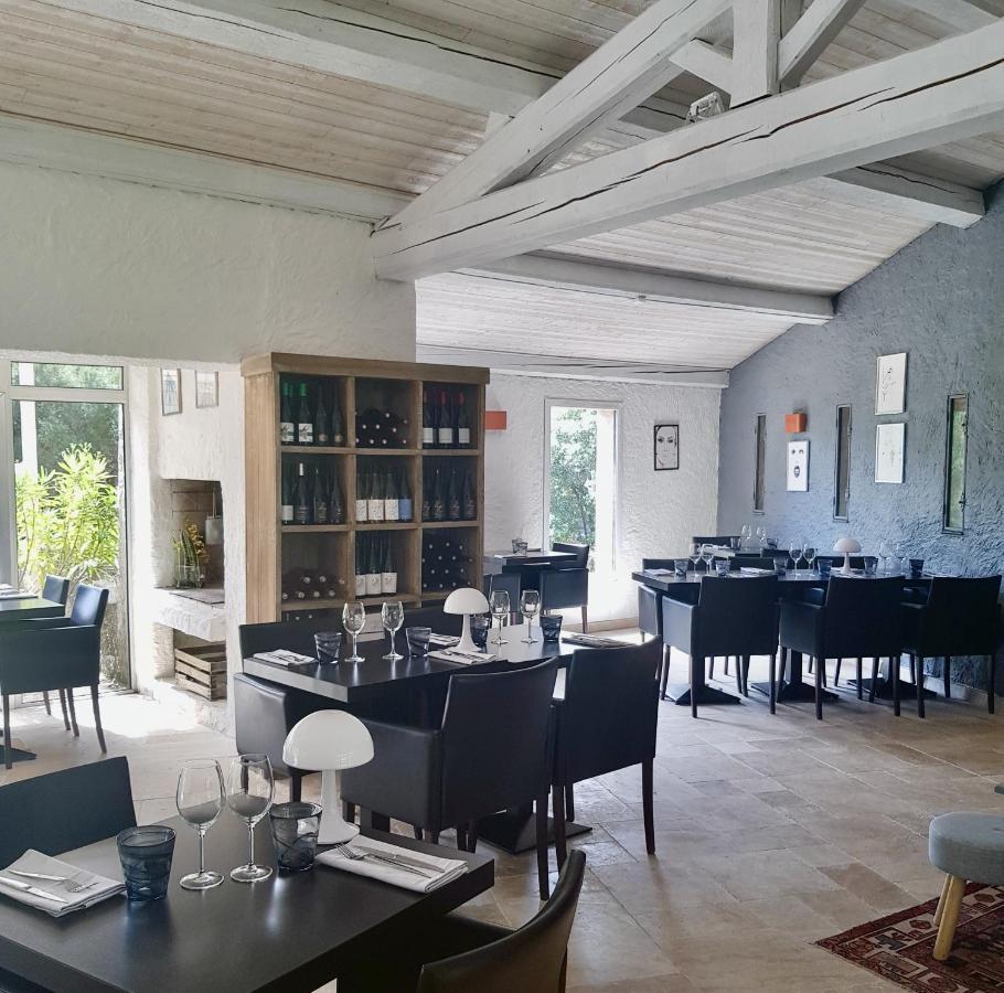 Auberge Val Moureze Hotel & Spa Exterior photo