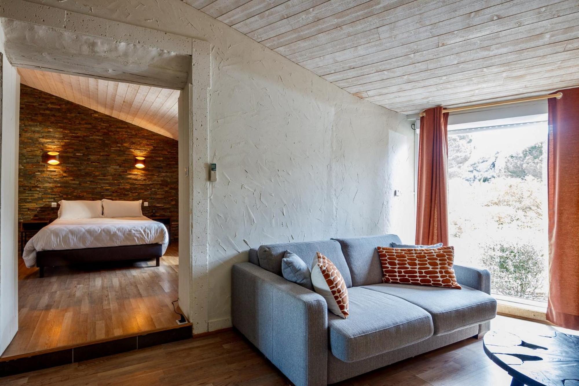 Auberge Val Moureze Hotel & Spa Exterior photo